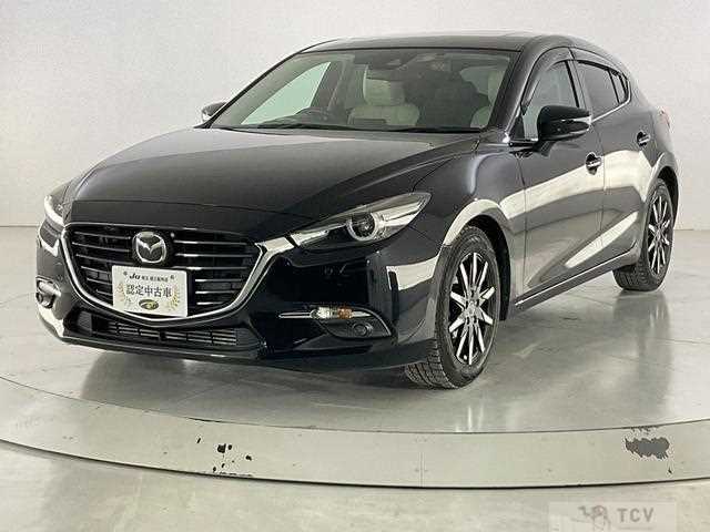 2018 Mazda Axela