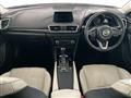 2018 Mazda Axela