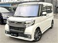 2017 Daihatsu Tanto