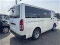 2015 Toyota Regiusace Van