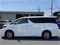 2018 Toyota Alphard Hybrid