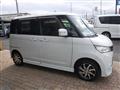 2012 Nissan ROOX