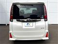 2017 Toyota Noah