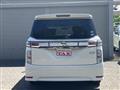 2016 Nissan Elgrand