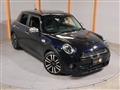 2021 BMW MINI