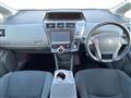 2014 Toyota PRIUS α