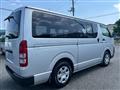 2009 Toyota Hiace Van