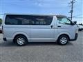 2009 Toyota Hiace Van