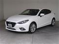 2013 Mazda Axela