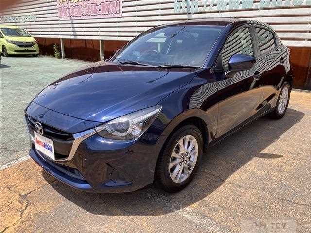 2016 Mazda Demio