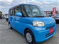 2010 Daihatsu Tanto