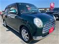 2005 Daihatsu Miragino