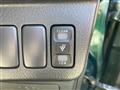 2005 Daihatsu Miragino