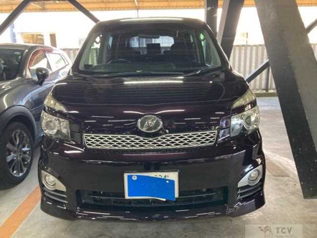2011 Toyota Voxy