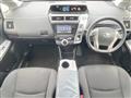 2016 Toyota PRIUS α