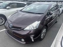 2015 Toyota PRIUS α