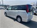 2015 Toyota Noah