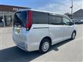 2015 Toyota Noah