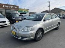 2004 Toyota Avensis