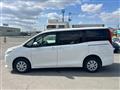 2014 Toyota Noah