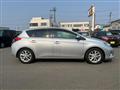 2012 Toyota Auris