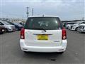 2006 Toyota Raum