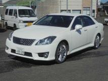 2011 Toyota Crown