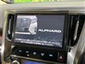 2017 Toyota Alphard Hybrid