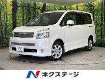 2008 Toyota Voxy