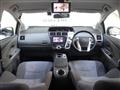 2011 Toyota PRIUS α