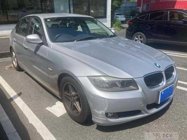 2011 BMW 3 Series