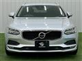 2017 Volvo V90