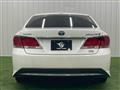 2013 Toyota Crown Hybrid