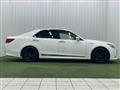 2013 Toyota Crown Hybrid