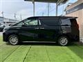 2020 Toyota Alphard Hybrid