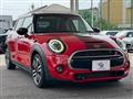 2019 BMW MINI