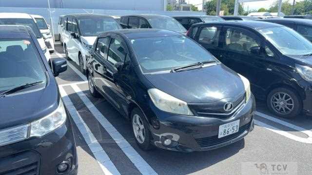 2011 Toyota Vitz