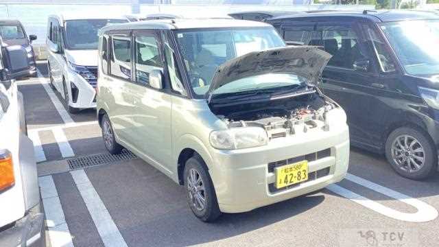 2005 Daihatsu Tanto