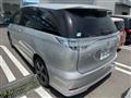 2011 Toyota Estima Hybrid
