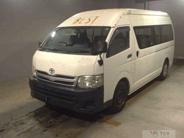 2011 Toyota Hiace Commuter