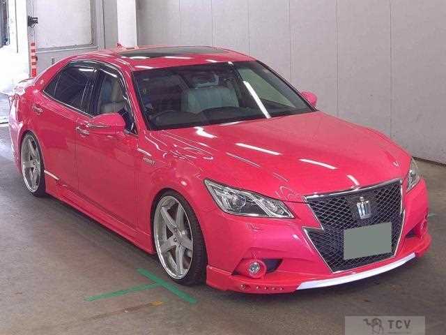 2014 Toyota Crown Hybrid