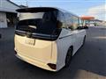 2025 Toyota Voxy