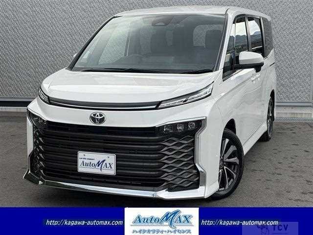 2025 Toyota Voxy