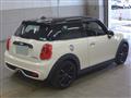 2018 BMW MINI