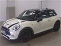 2018 BMW MINI