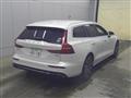 2020 Volvo V60