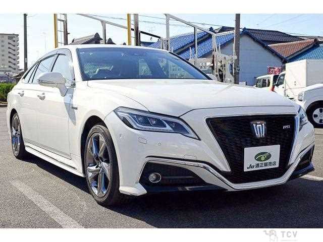2020 Toyota Crown Hybrid