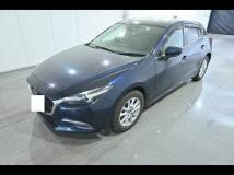 2018 Mazda Axela