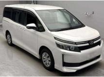 2014 Toyota Voxy