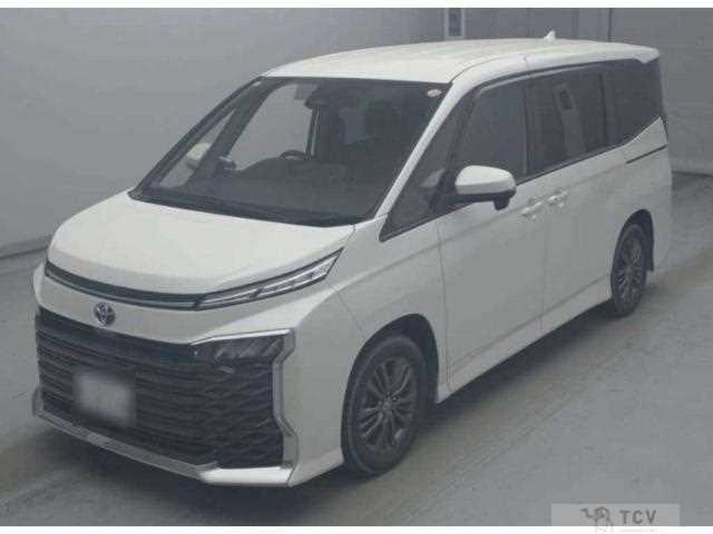 2022 Toyota Voxy